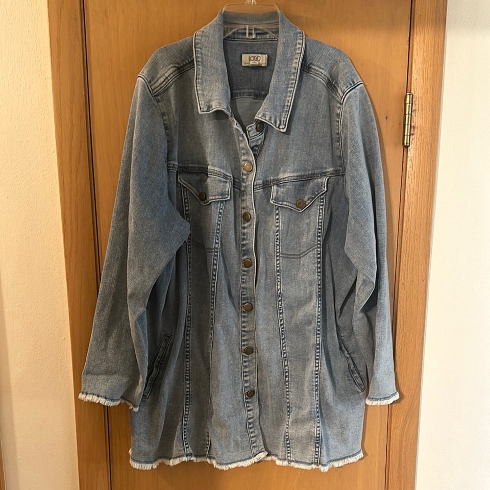 LOGO Lori Goldstein Women's Denim Jean Jacket Fringe Hem Stretch Size 26W